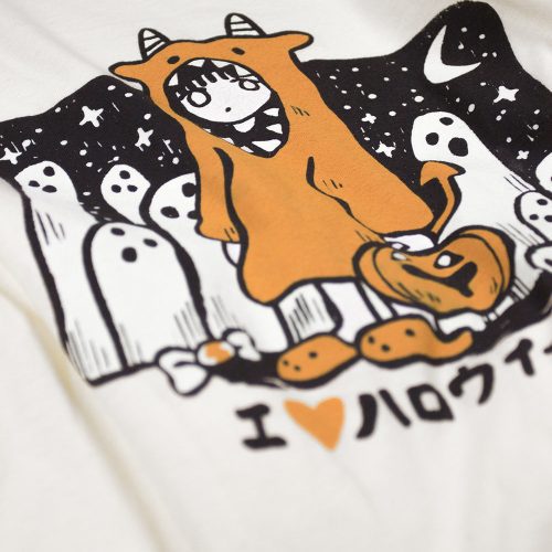 HALLOWEEN tshirt closeup