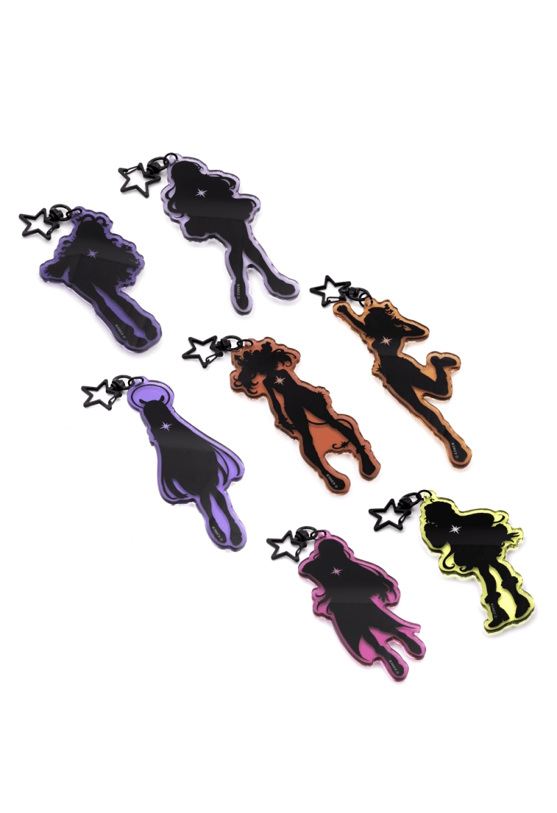 OMOCAT HL SOAR Keychains Angled Back